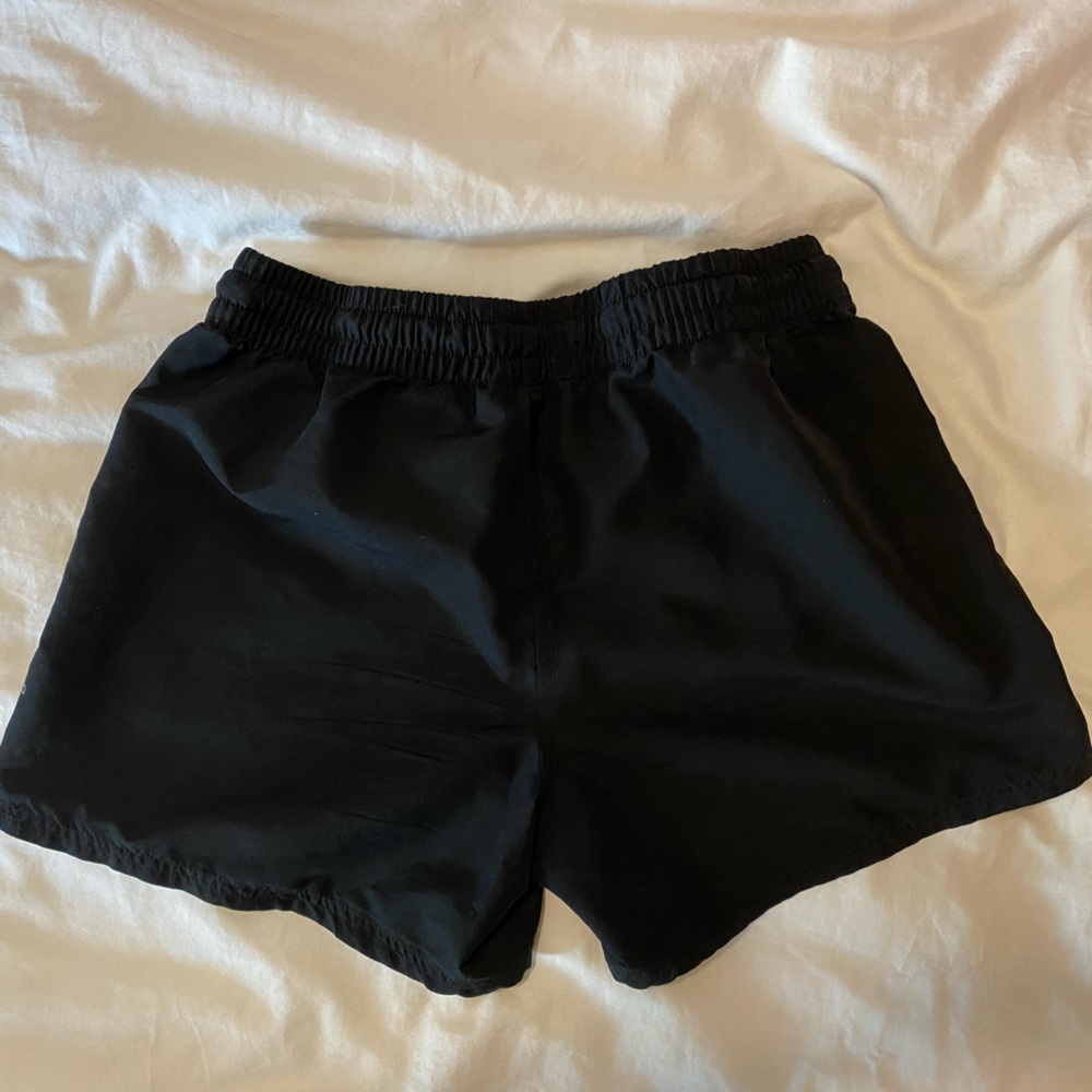 Small North Face Black Shorts - Picture 2 of 5